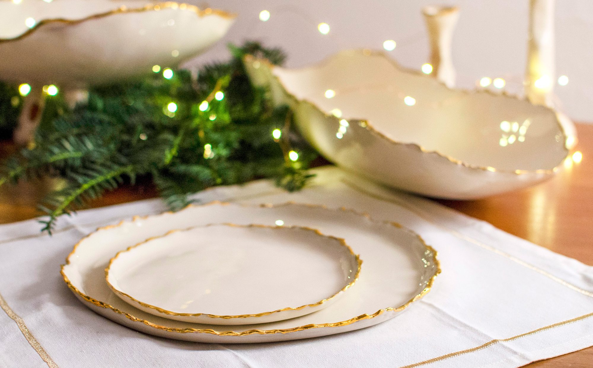gilded riges collection lifestyle table<br />
